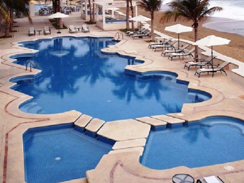 Camino Real Manzanillo Hotell Exteriör bild