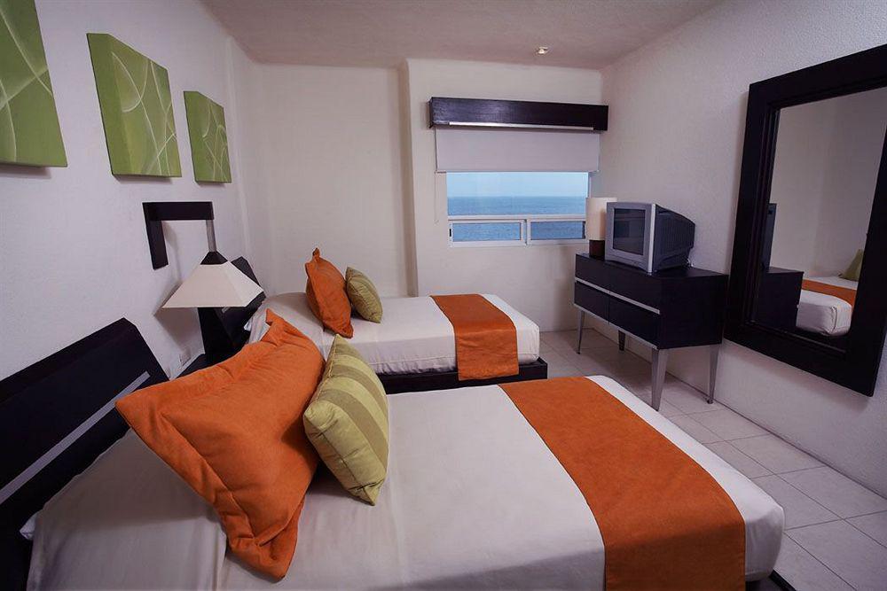 Camino Real Manzanillo Hotell Rum bild