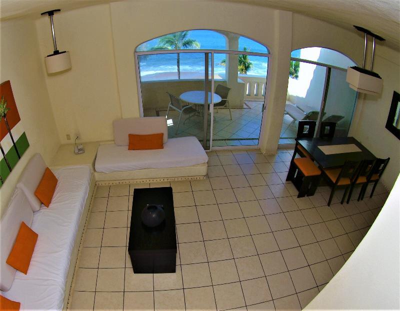 Camino Real Manzanillo Hotell Exteriör bild
